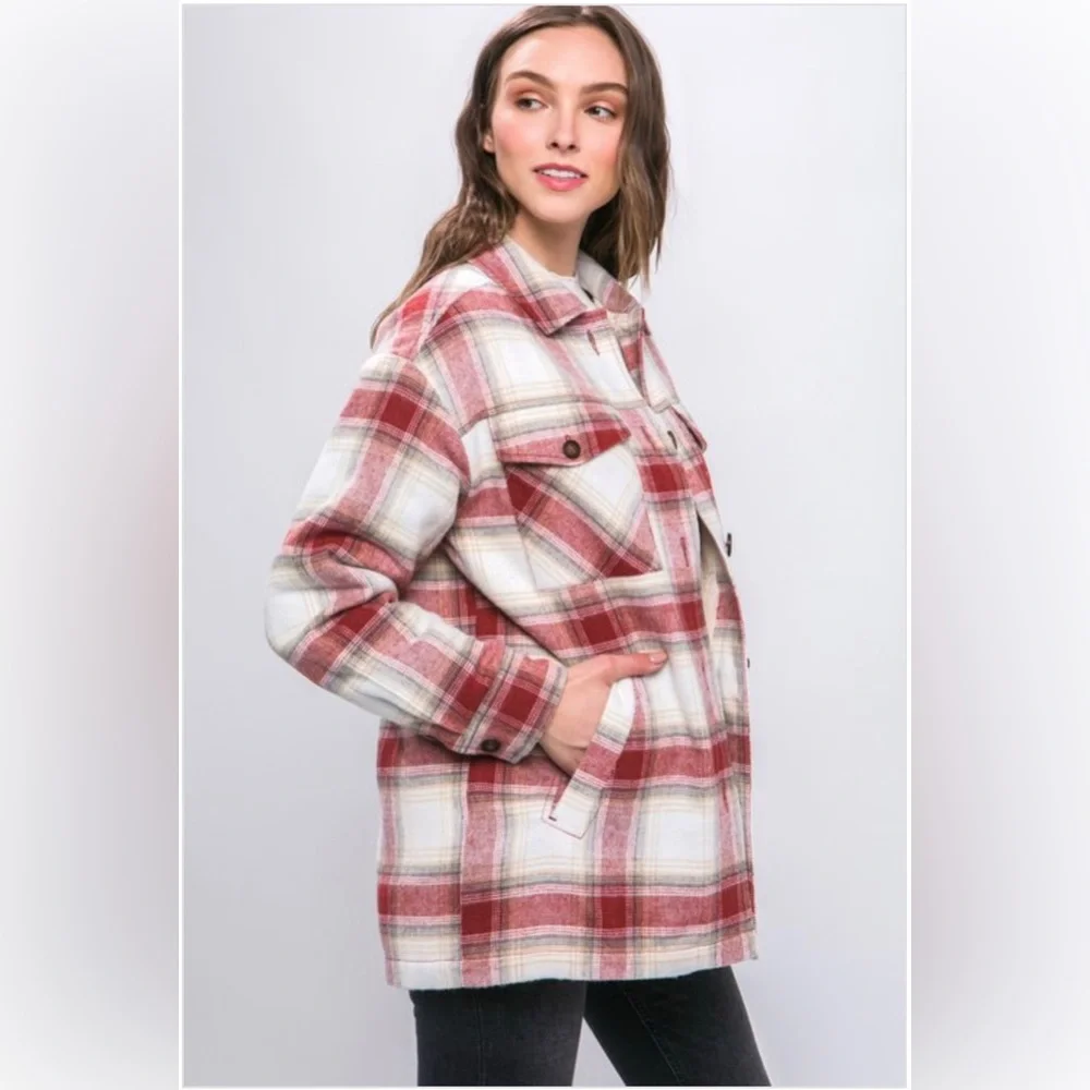 301 🎀 Rust Plaid Shacket - Picture 1 of 3